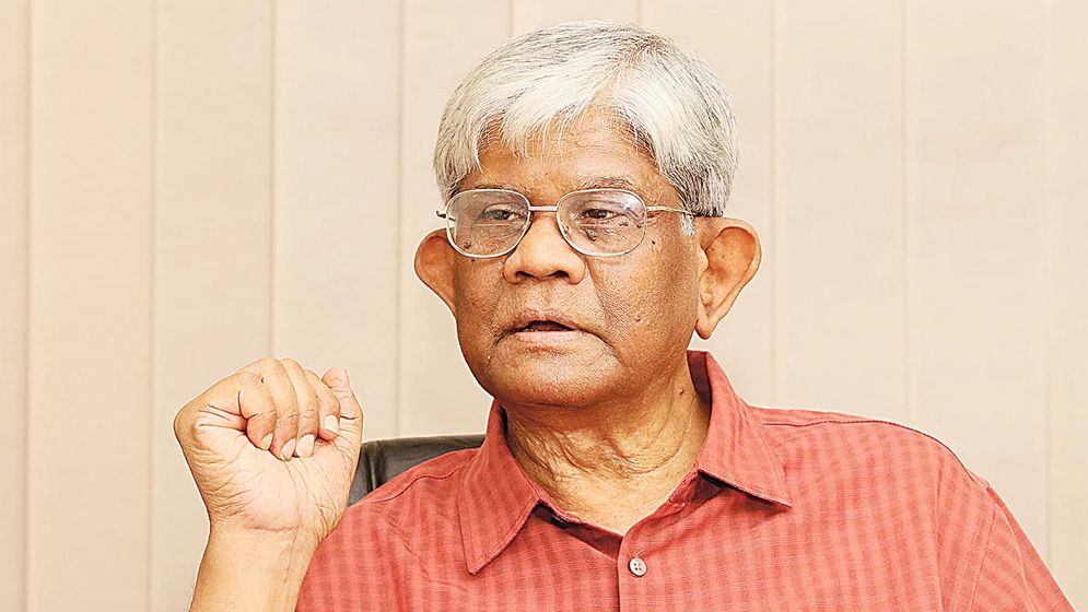 15Feb Naeem/Financial-advisor-dw.jpg